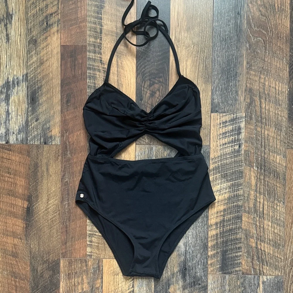 KORE One-Piece Swimsuit
